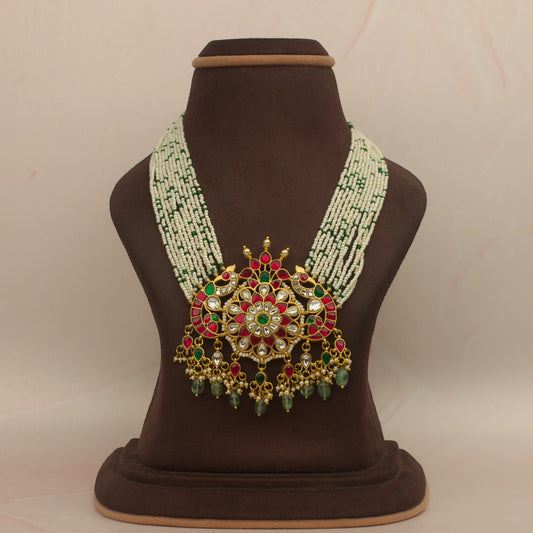 Classy Kundan Jadau Pearls Short Necklace