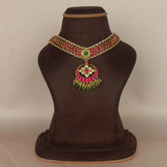 Majestic Glow Jadau Kundan Necklace