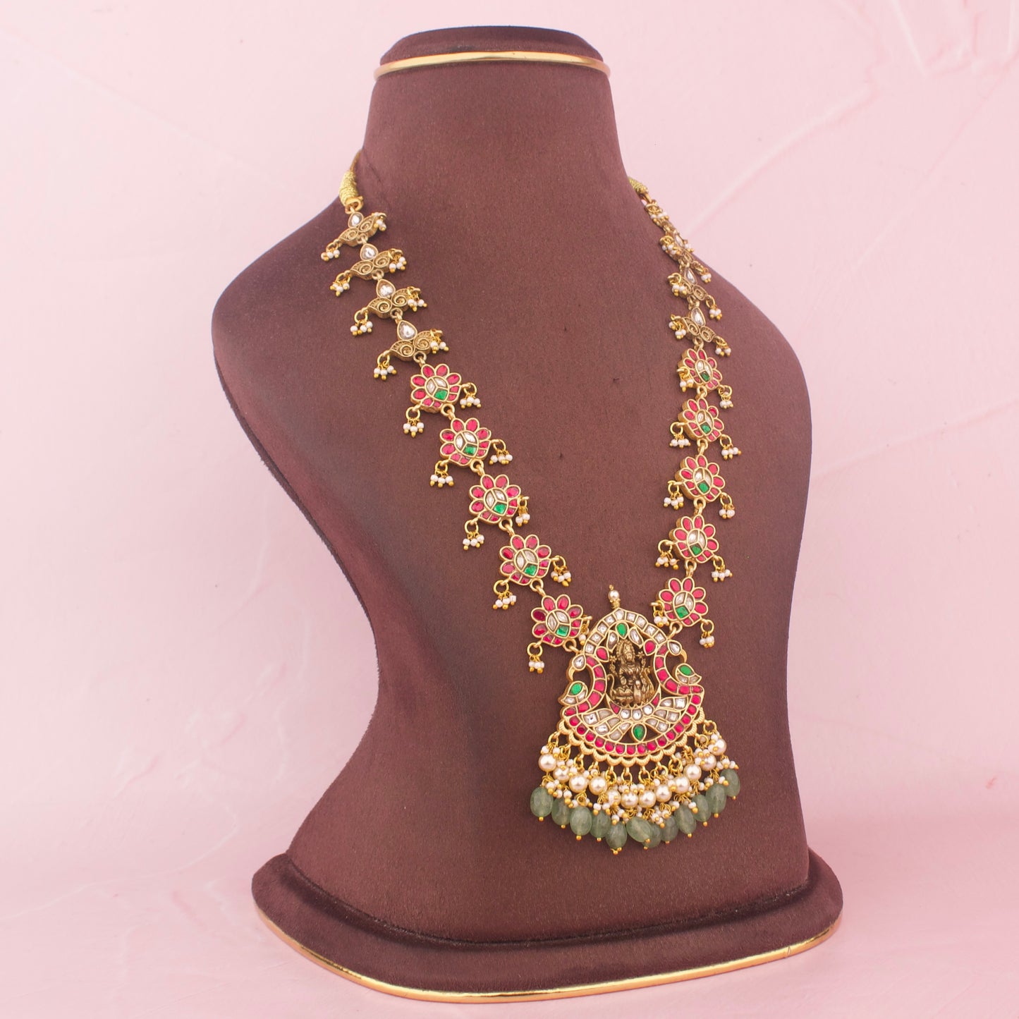 Adorned Laxmi Devi Jadau Kundan Necklace With Emerald Bead