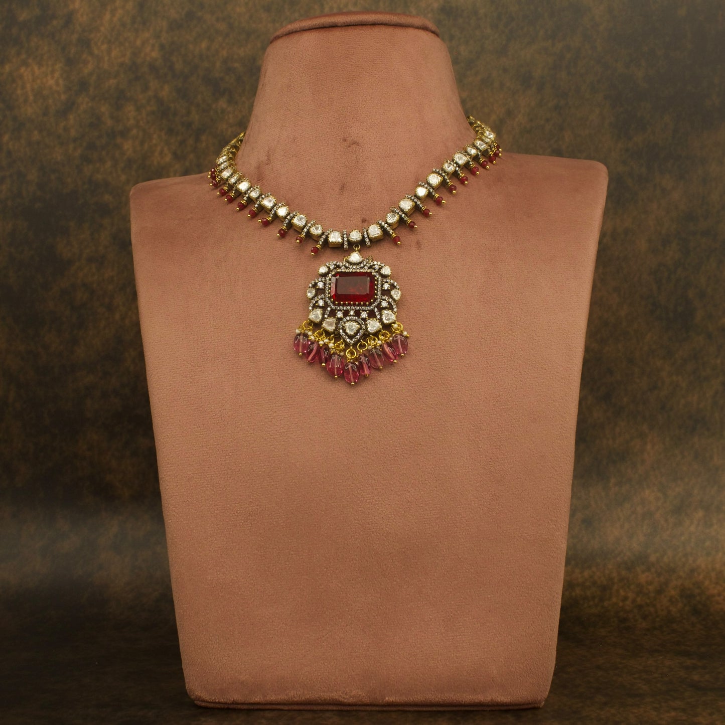 Victorian Polki Delight Necklace Set