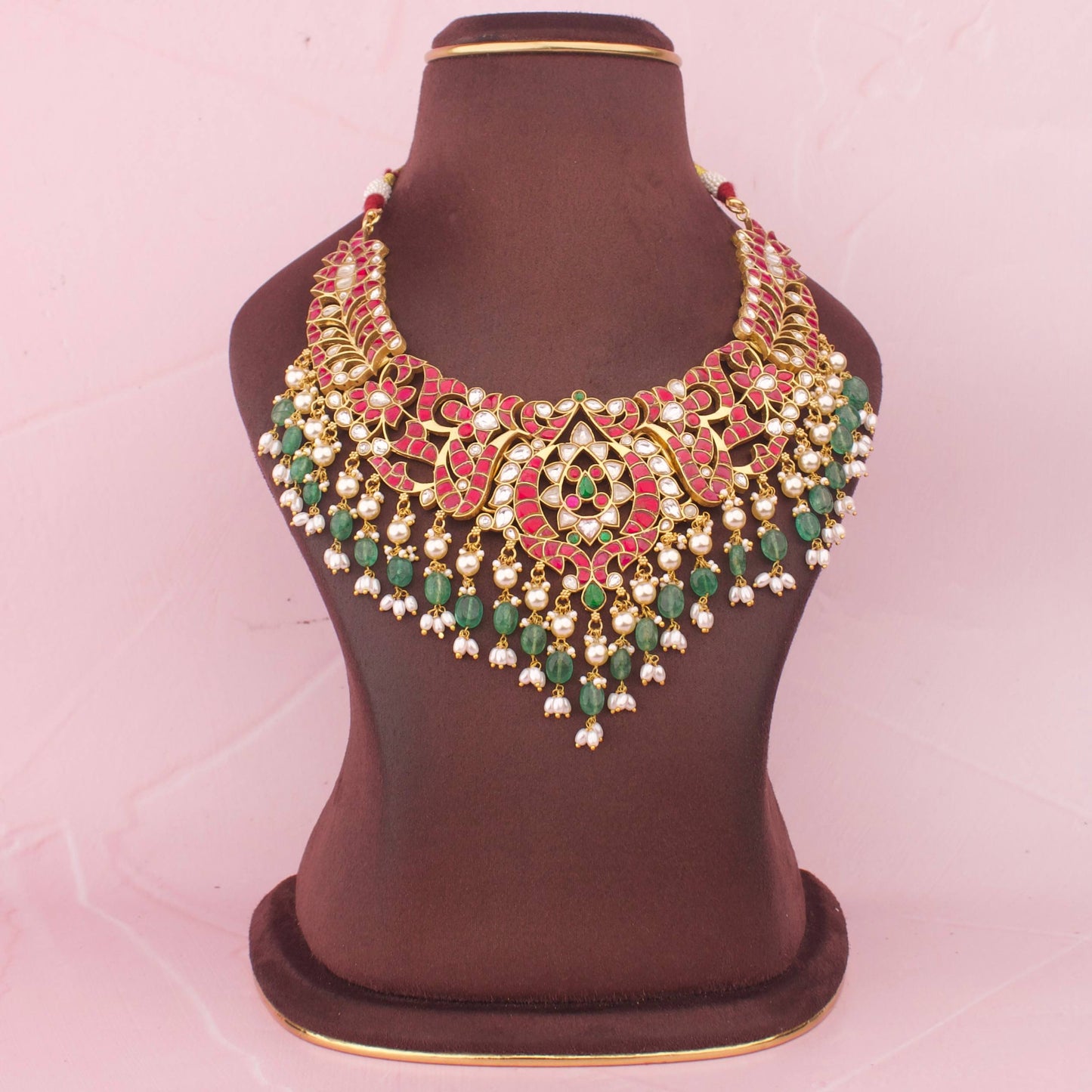 Grand Jadau Kundan Short Necklace With Pearl & Beads Hanging