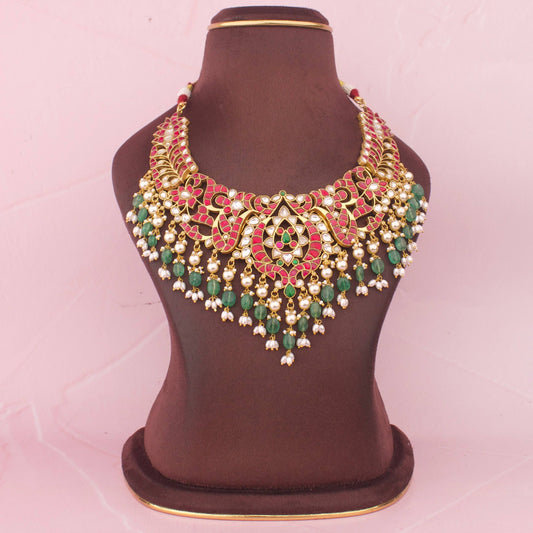 Grand Jadau Kundan Short Necklace With Pearl & Beads Hanging