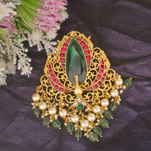 Captivating Jadau Kundan Locket With Emerald Stone At Centre