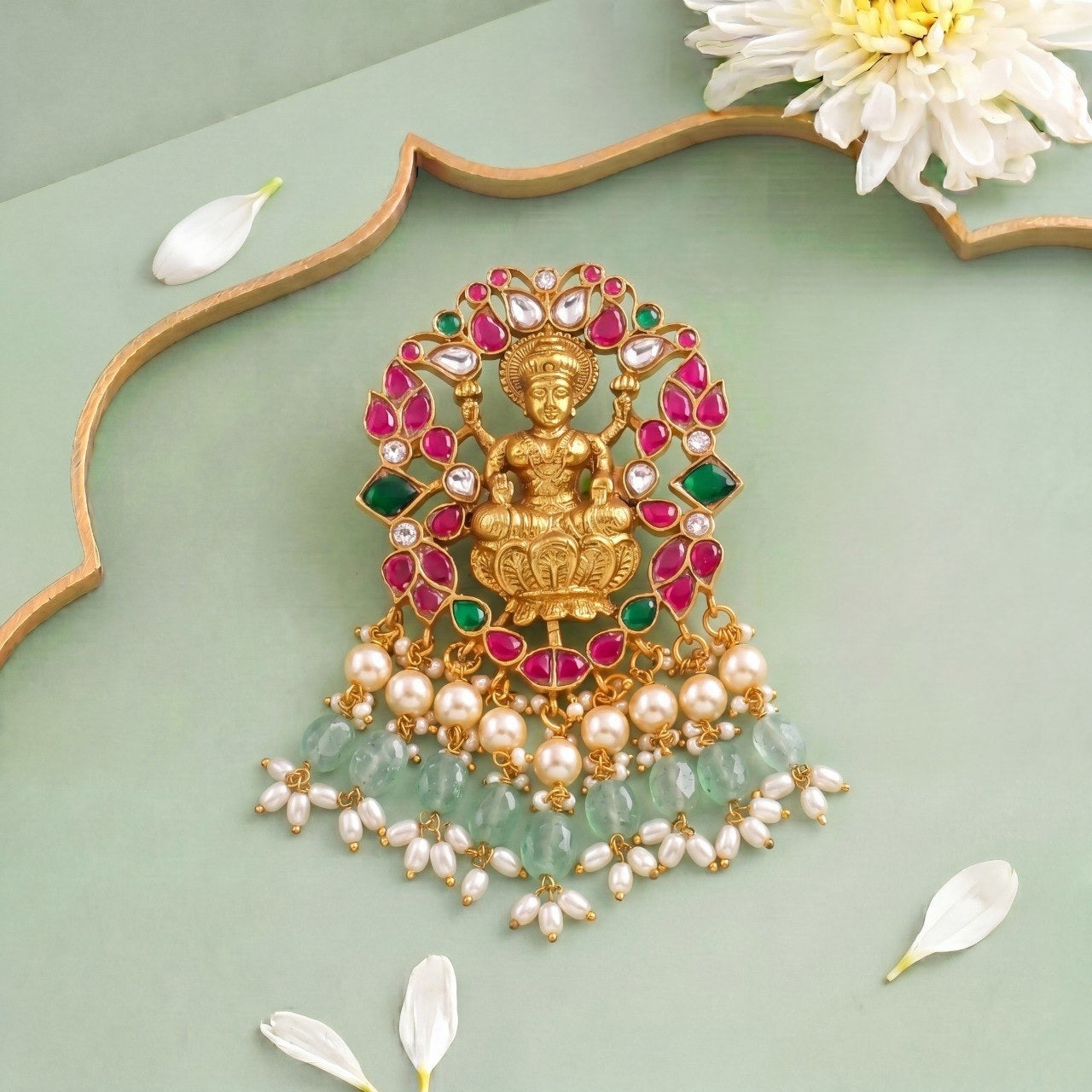 Divine Goddess Lakshmi Jadau Kundan Pendant
