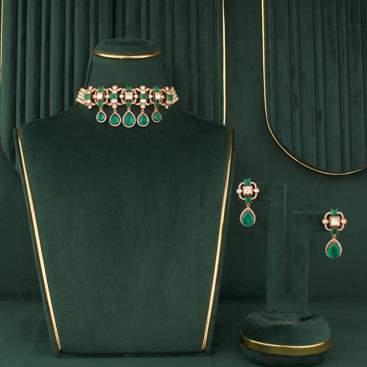 Victorian Emerald Choker Necklace with Pearl Side Strands - Handcrafted Indian Bridal Jewelry by Dulhan Jewels