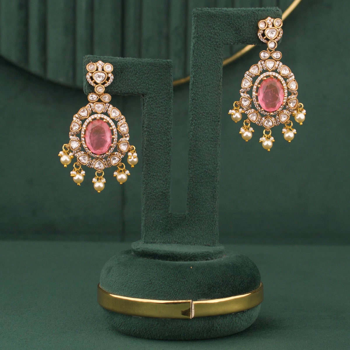 Radiant Victorian Emerald Necklace Set With Pearl Drops And Matching Earrings