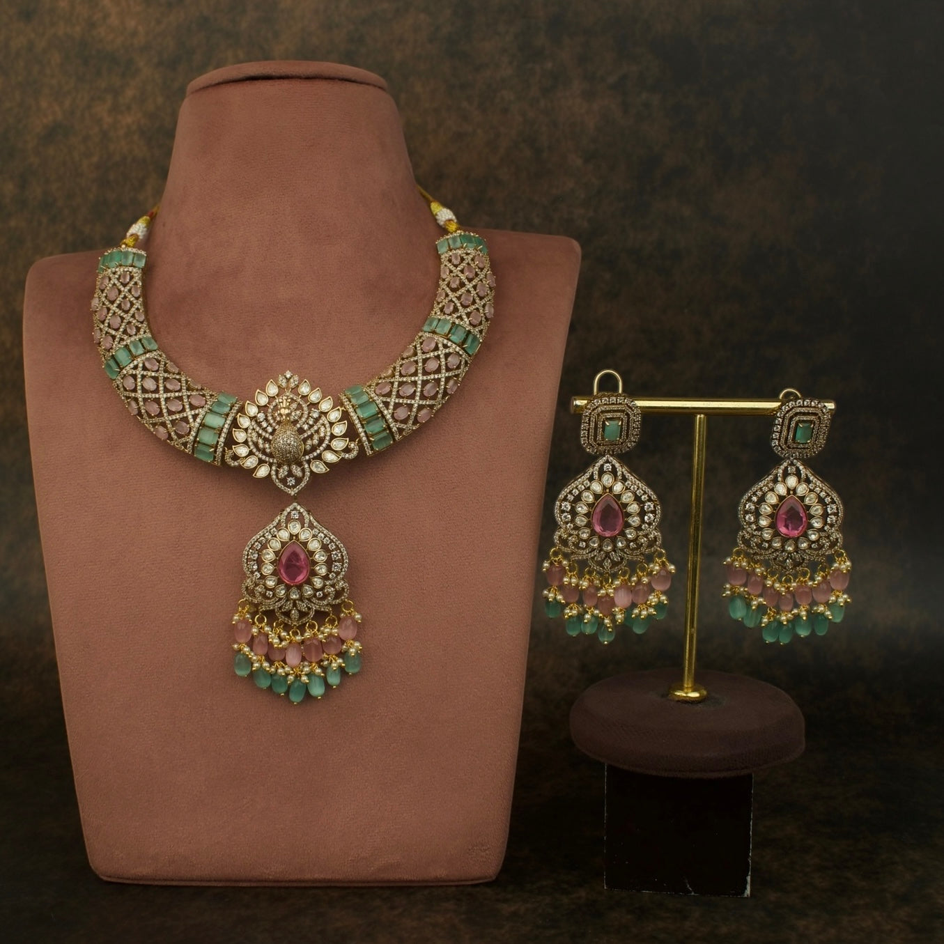 Majestic Fusion Victorian necklace Set with Gemstone Accents