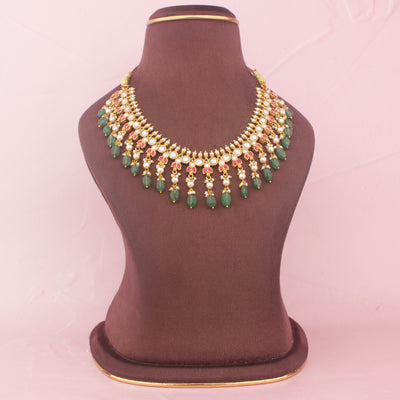 Delicate Jadau Kundan Necklace With Emerald Beads