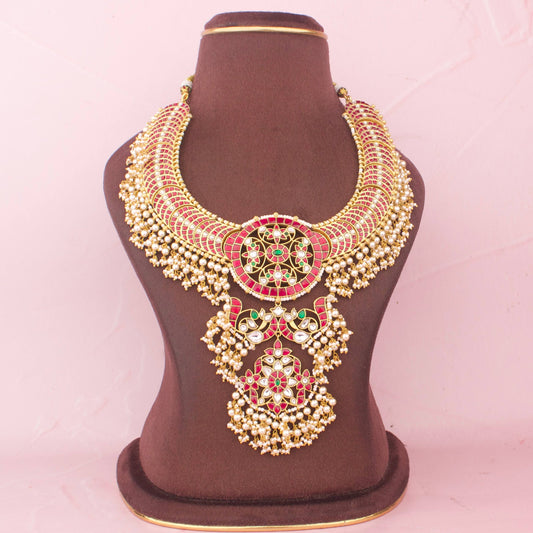 Traditional Jadau kundan Necklace With Guttapusalu Hangings