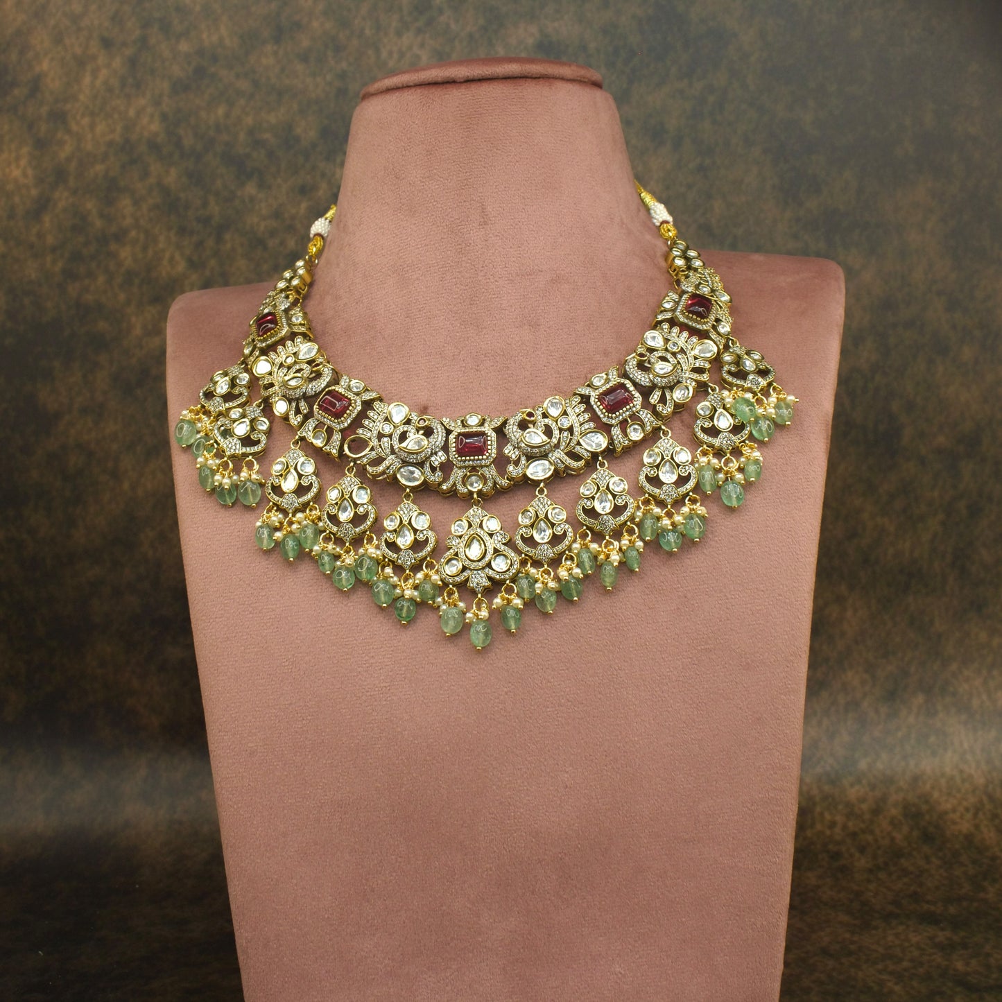 Majestic Grace: Victorian Short Necklace Set