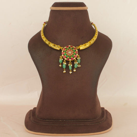 Sleek Floral Design Locket Jadau Kundan Kanti