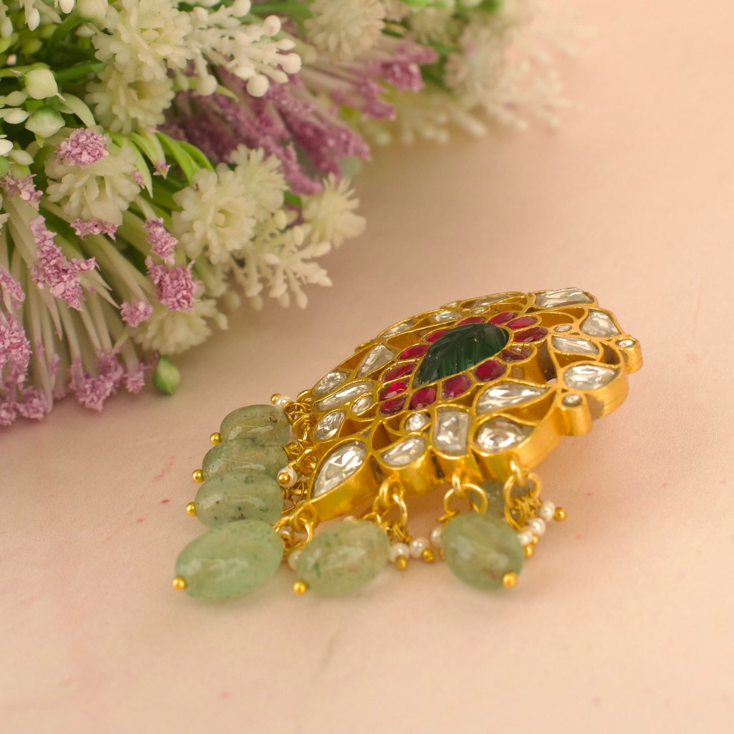 Simple Jadau Kundan Locket For Beads / Pearls