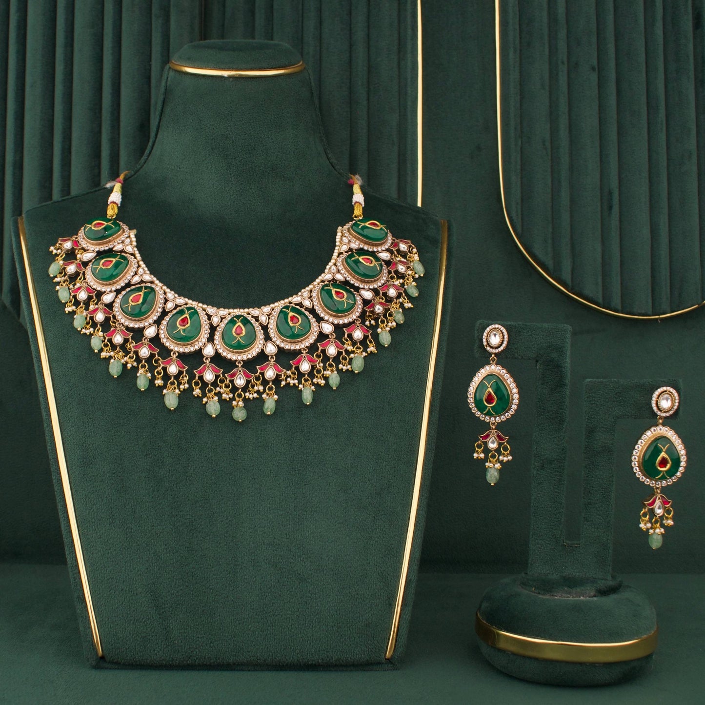 Grand Fusion Kundan & Polki Victorian Necklace with Matching Earrings
