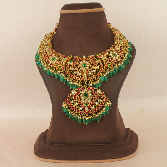 Bridal Floral Design Jadau Kundan Short Necklace with Beads