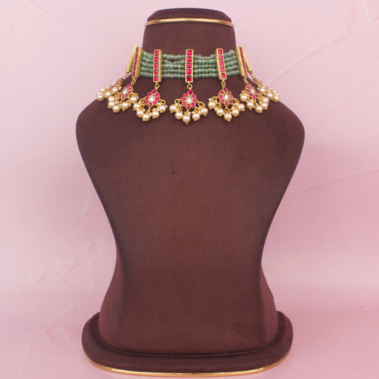 Grand Jadau Kundan Beads Choker With Floral Droplets