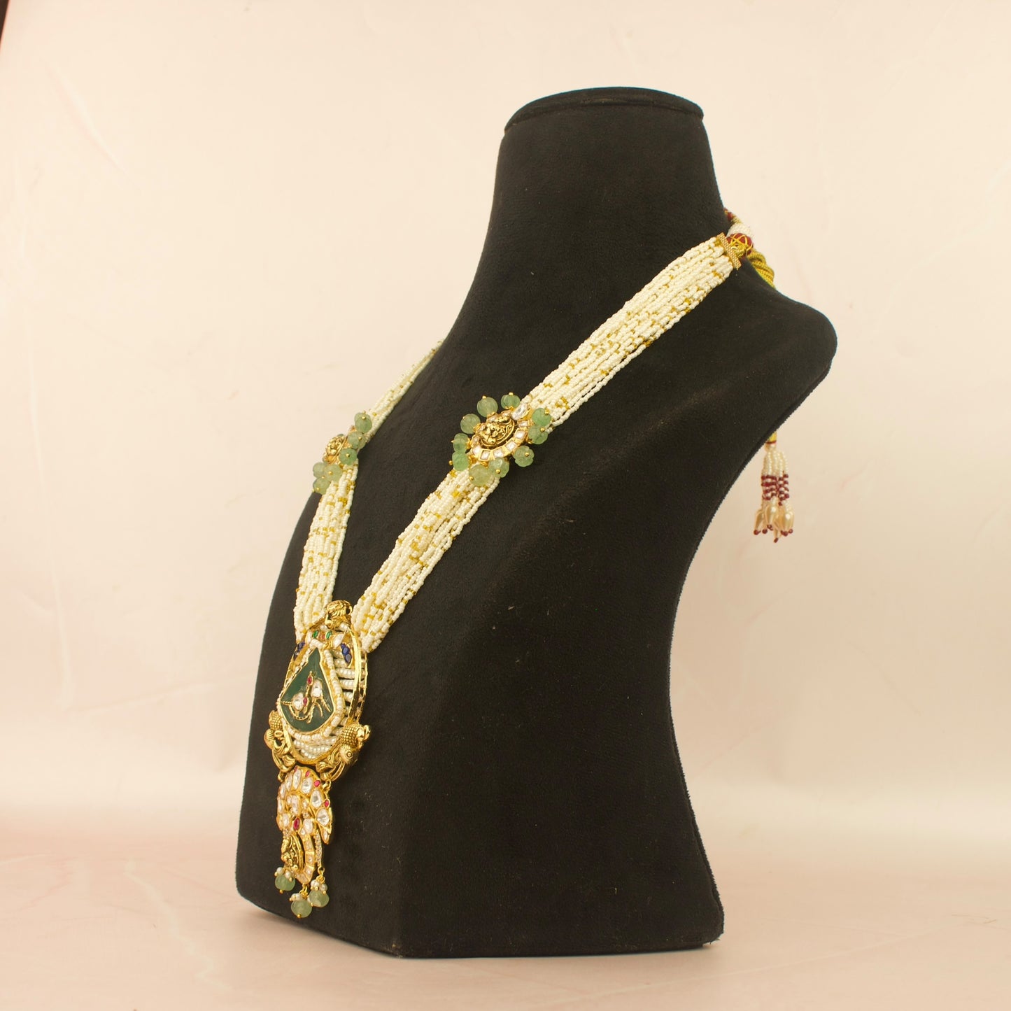 Hand-crafted Pearl Haram With Earrings