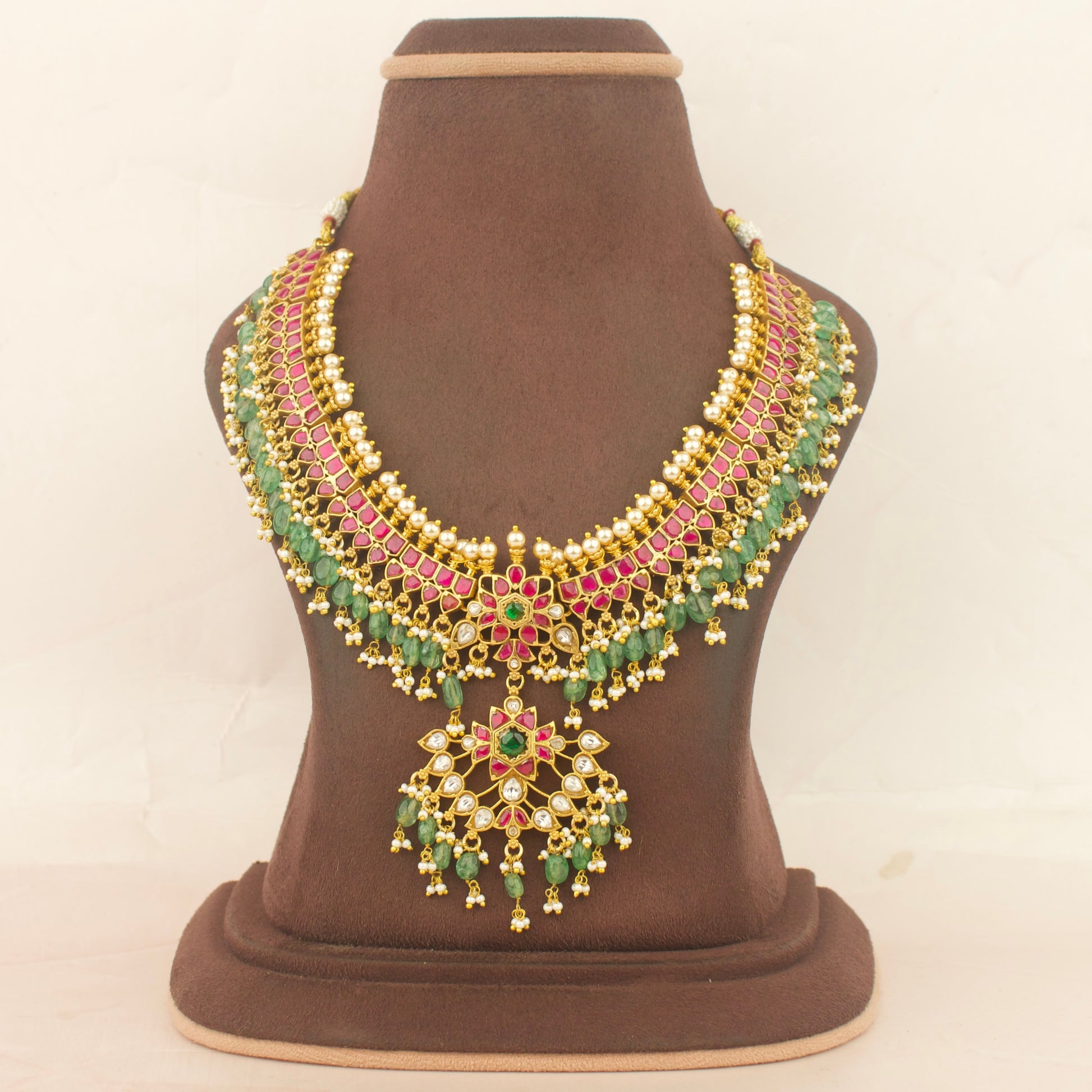 Graceful Unique Design Flexible Jadau Kundan Necklace With Russian Beads Hangings