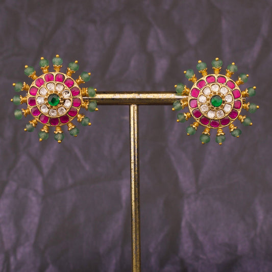 Royal Jadau Kundan Stud Earrings with Green Center Stone And Beaded Border