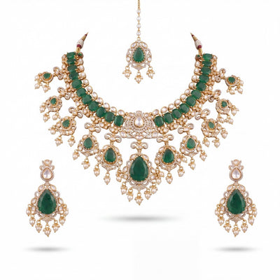 Victorian Choker Necklace set With Earrings And Maang Tikka