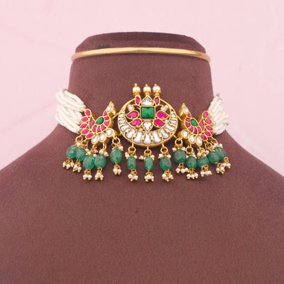 Elegant Jadau Kundan Choker With Emerald Drops