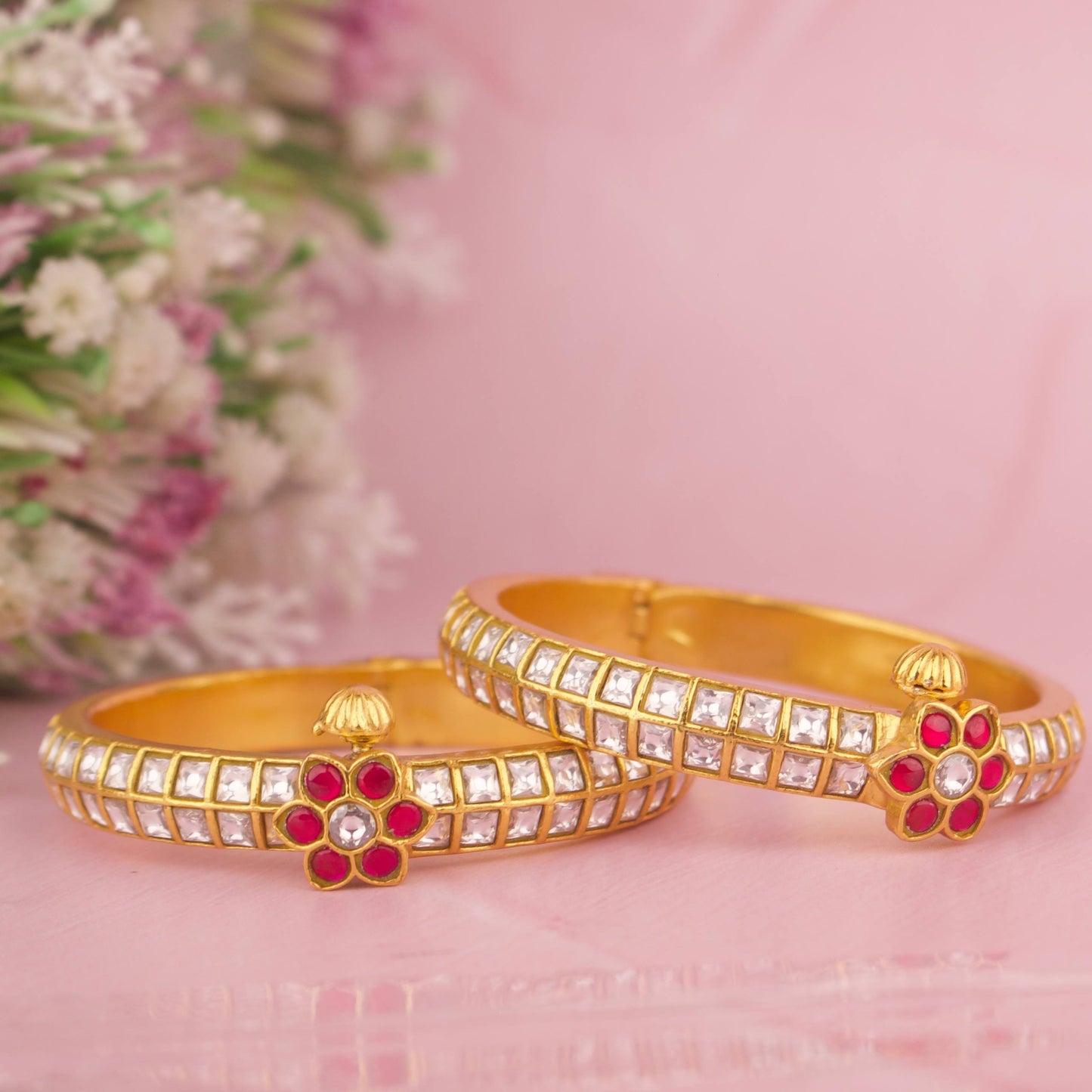 Gold Style Jadau Kundan Bangles