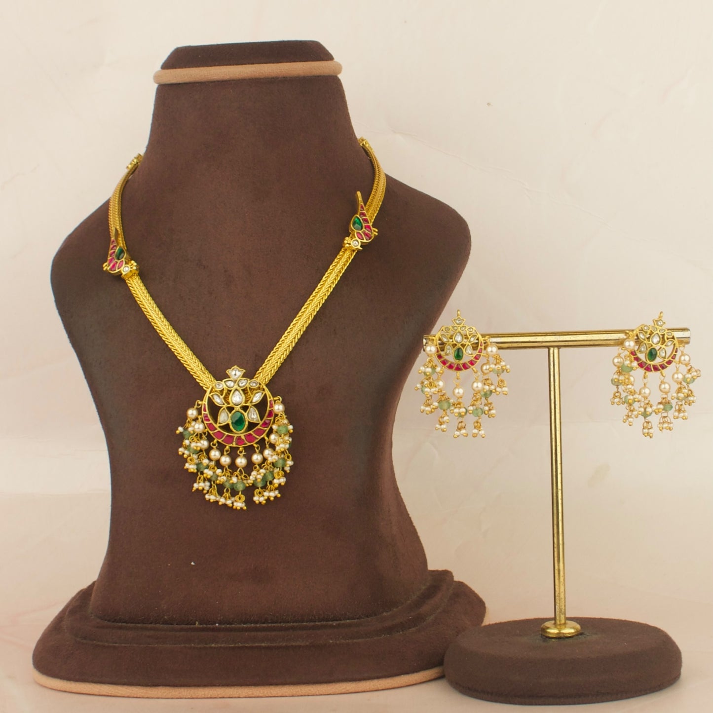 Chandbali locket Nantad style Jadau Kundan nantad necklace