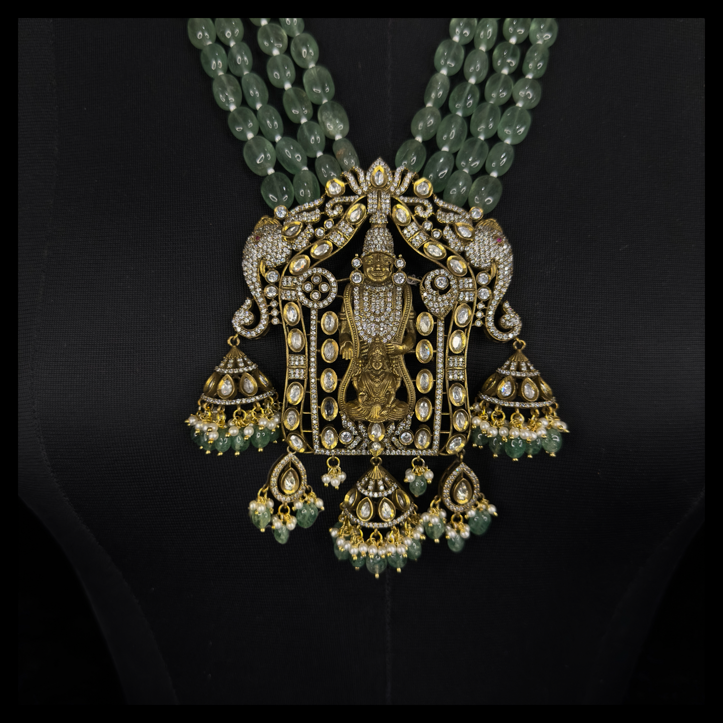 Divine Elegance: Temple Victorian Beads Jewellery Set