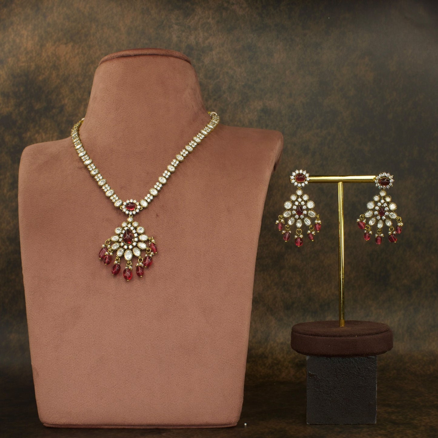 Sleek Victorian finish polki necklace set with High Quality Victorian Finish