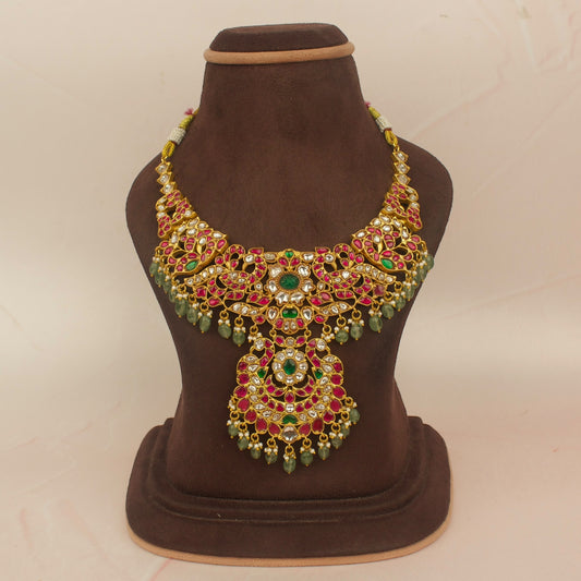 Beaded Jadau Kundan Short Necklace with Gold Plating