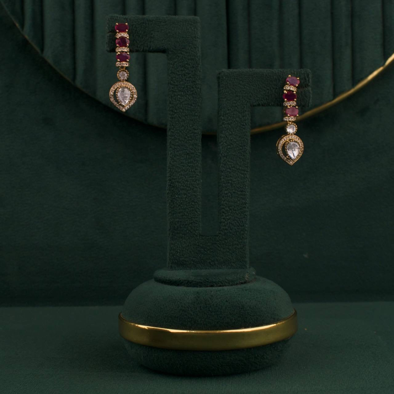 Gorgeous Two-Step Victorian Necklace with drop earrings