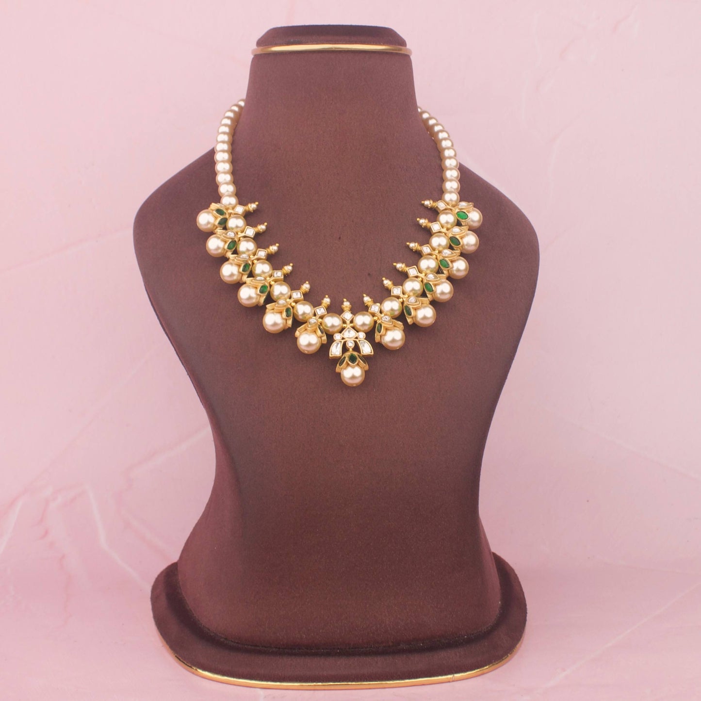 Fresh Water Pearls Mala With Matching Earrings