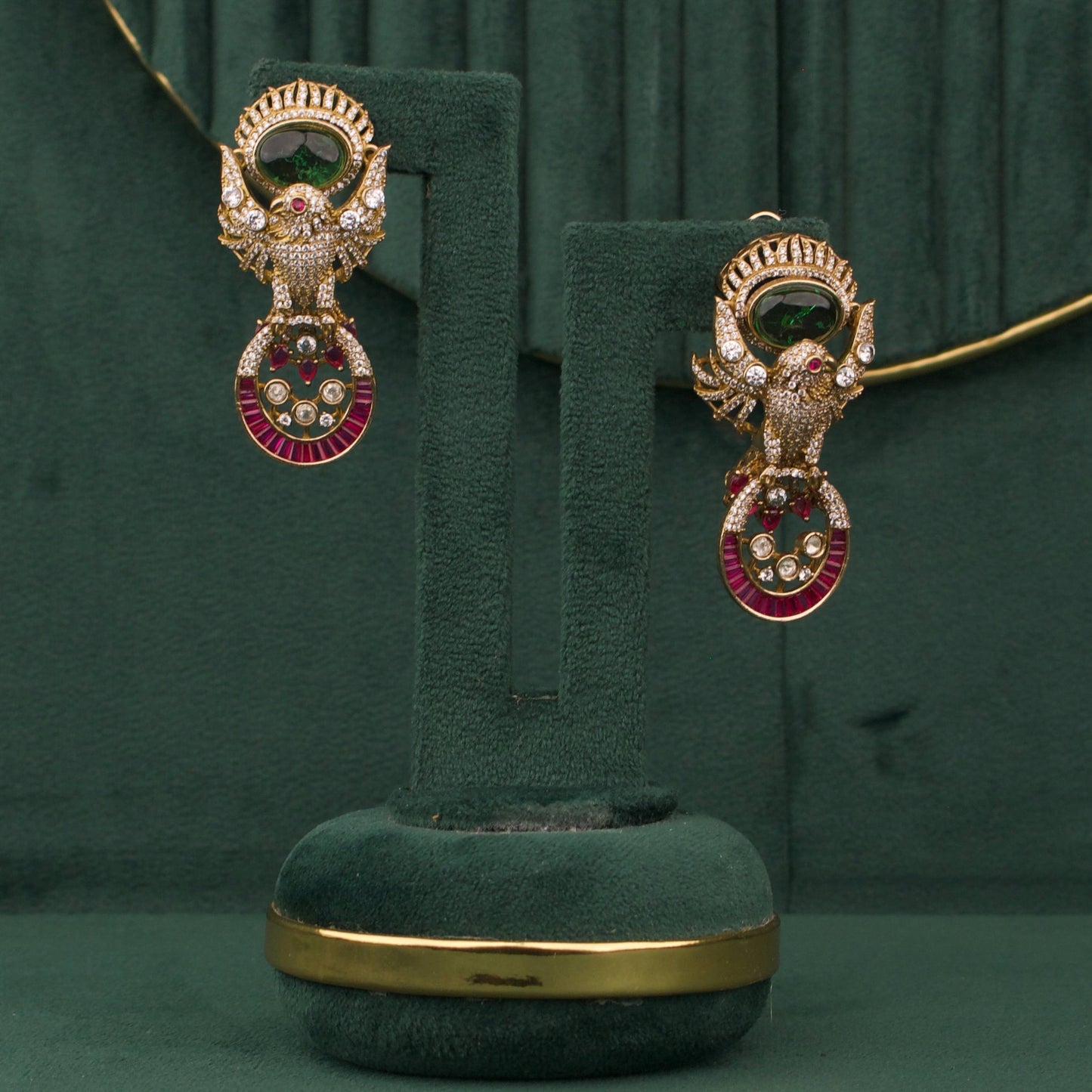 Designer Eagle Victorian Necklace Set With Earrings