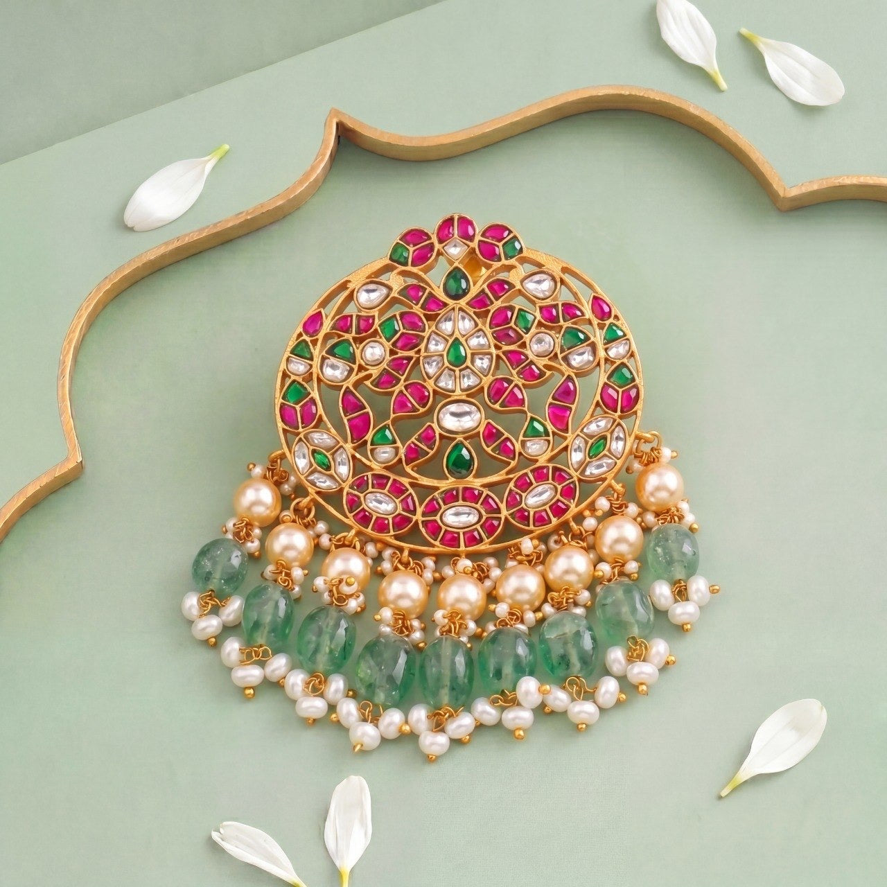 Bridal Exquisite floral Design Jadau Kundan Locket