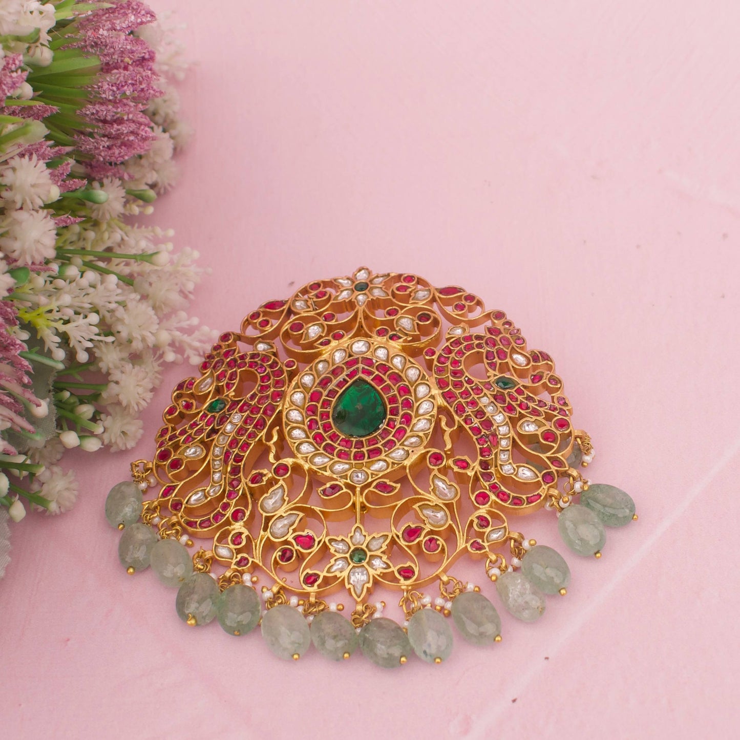 Grand Jadau Kundan Pendant