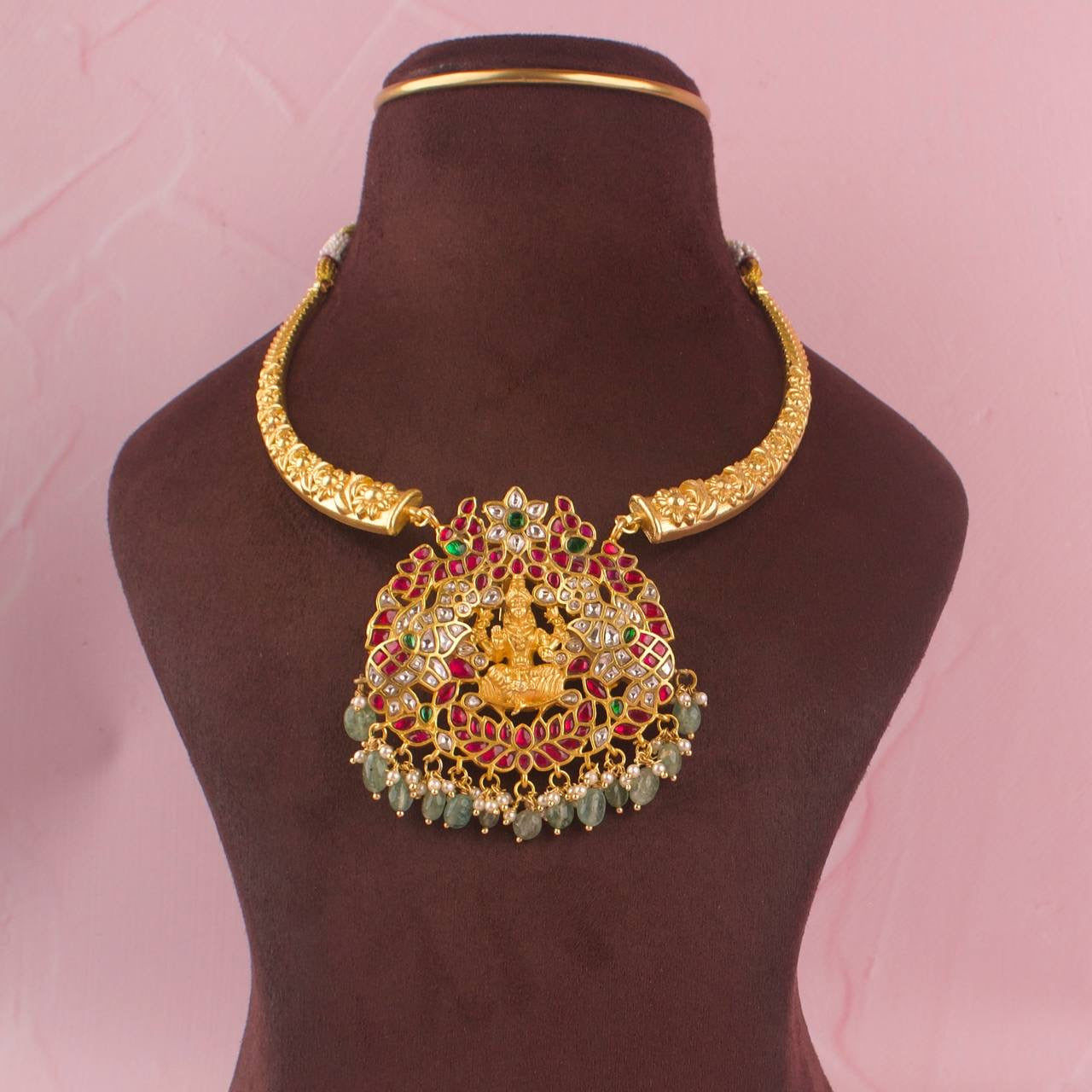 Divine Lakshmi Devi Jadau Kundan Kanti Necklace