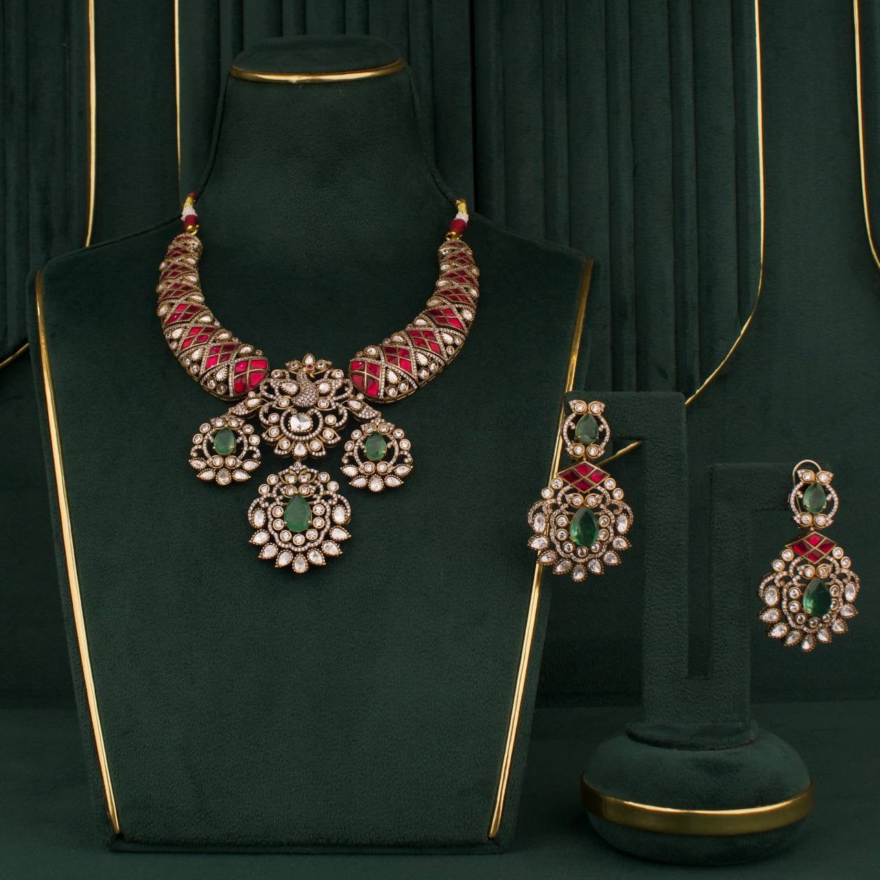 Victorian Kundan Moissanite Polki Necklace Set With Matching Earrings