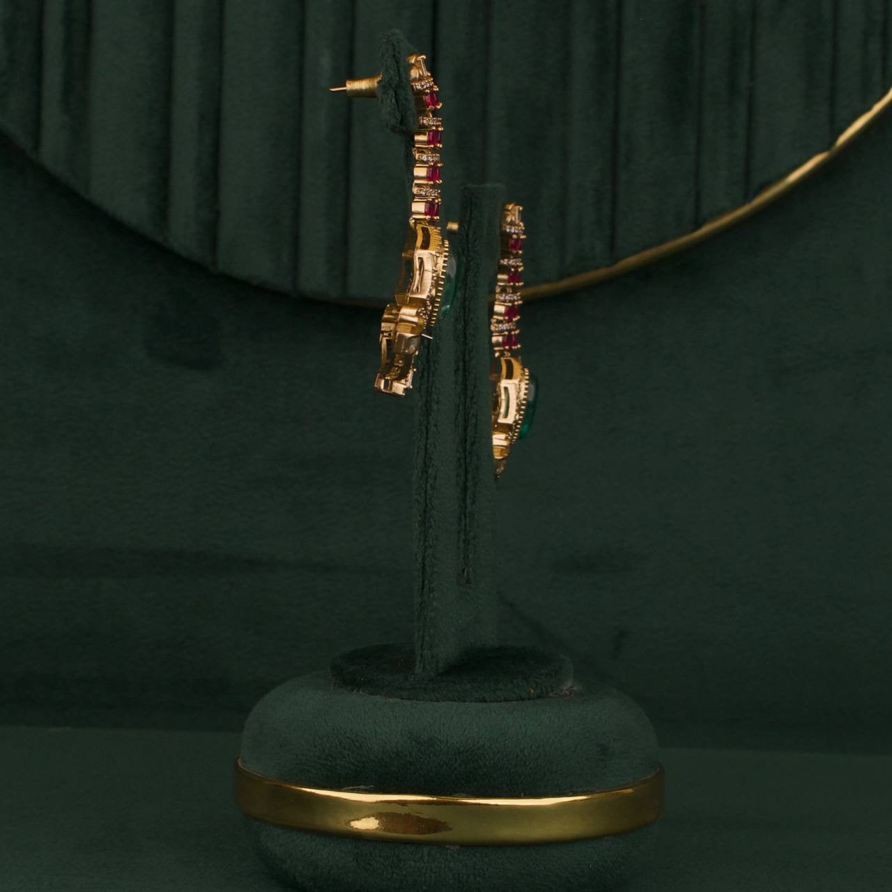 Western Inspired Designer Victorian Finish Polki Necklace Set