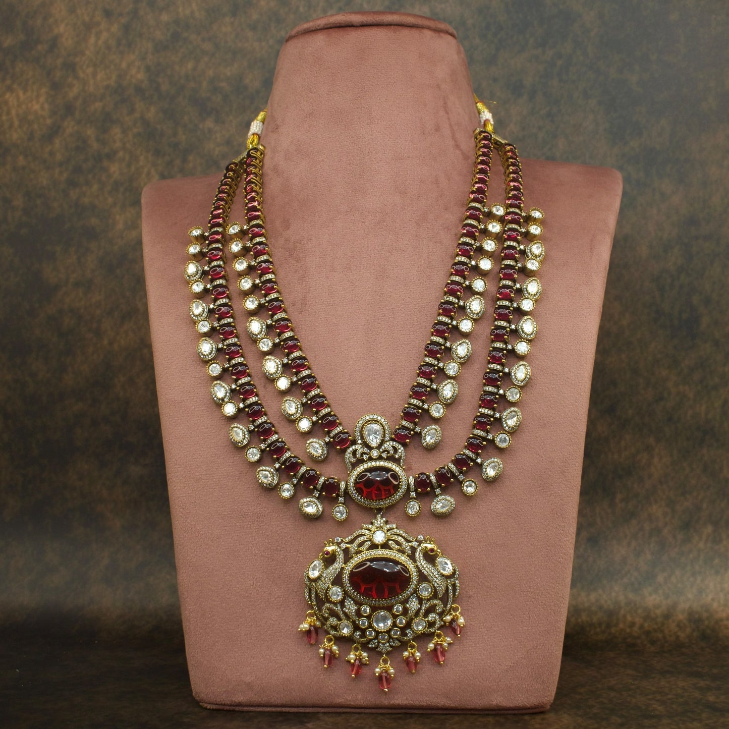 Opulent Radiance: Victorian Necklace Set with Earrings with High quality Victorian finish