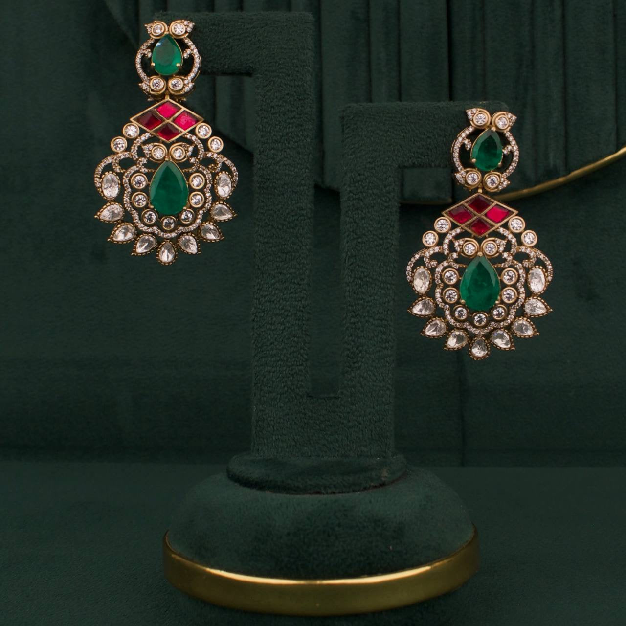 Victorian Kundan Moissanite Polki Necklace Set With Matching Earrings