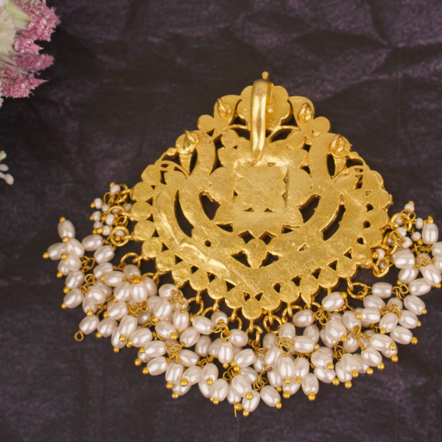 Designer Jadau Kundan Pendant with Gutta Pusalu Hangings