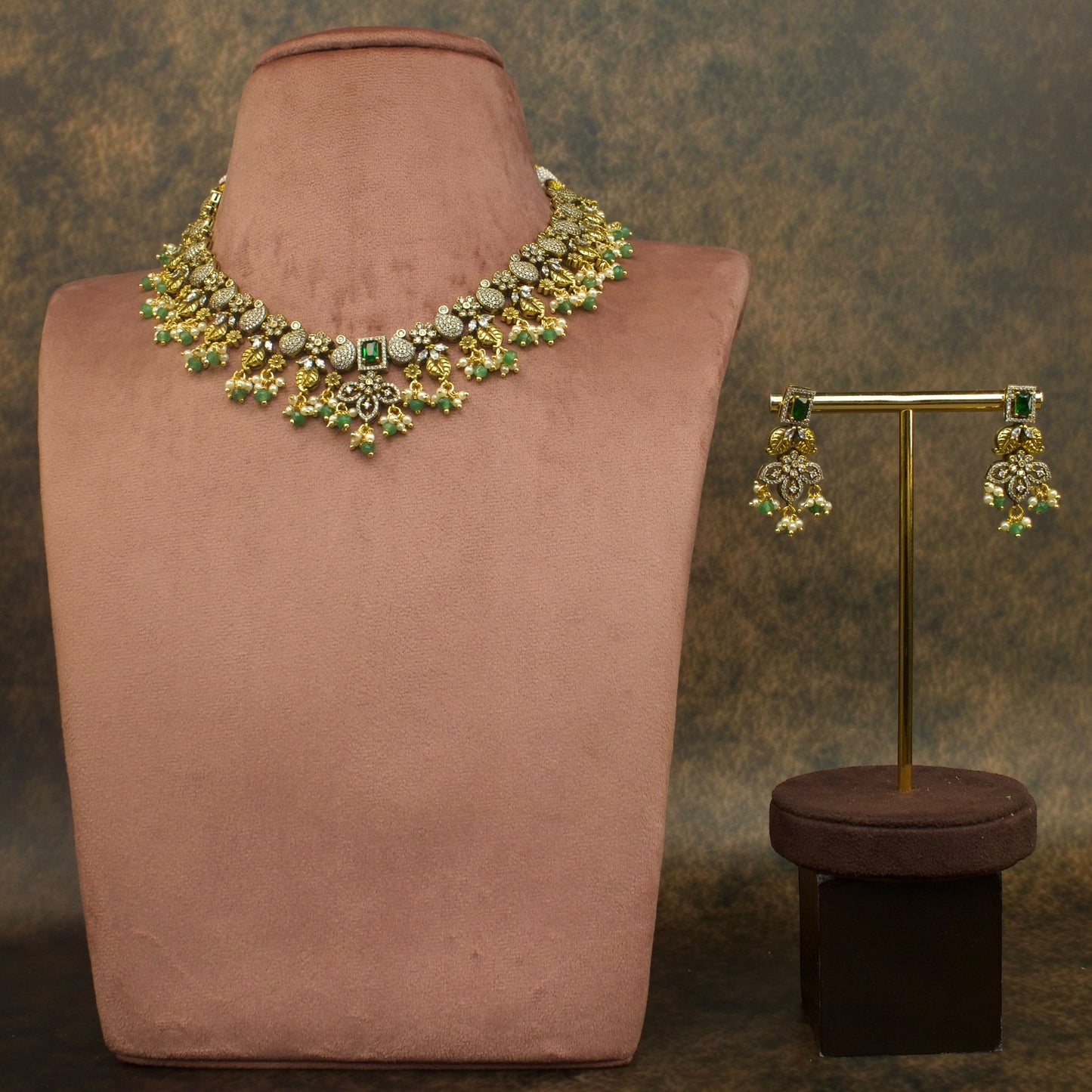 Royal Petals: Victorian Short Necklace Set with Victorian polish