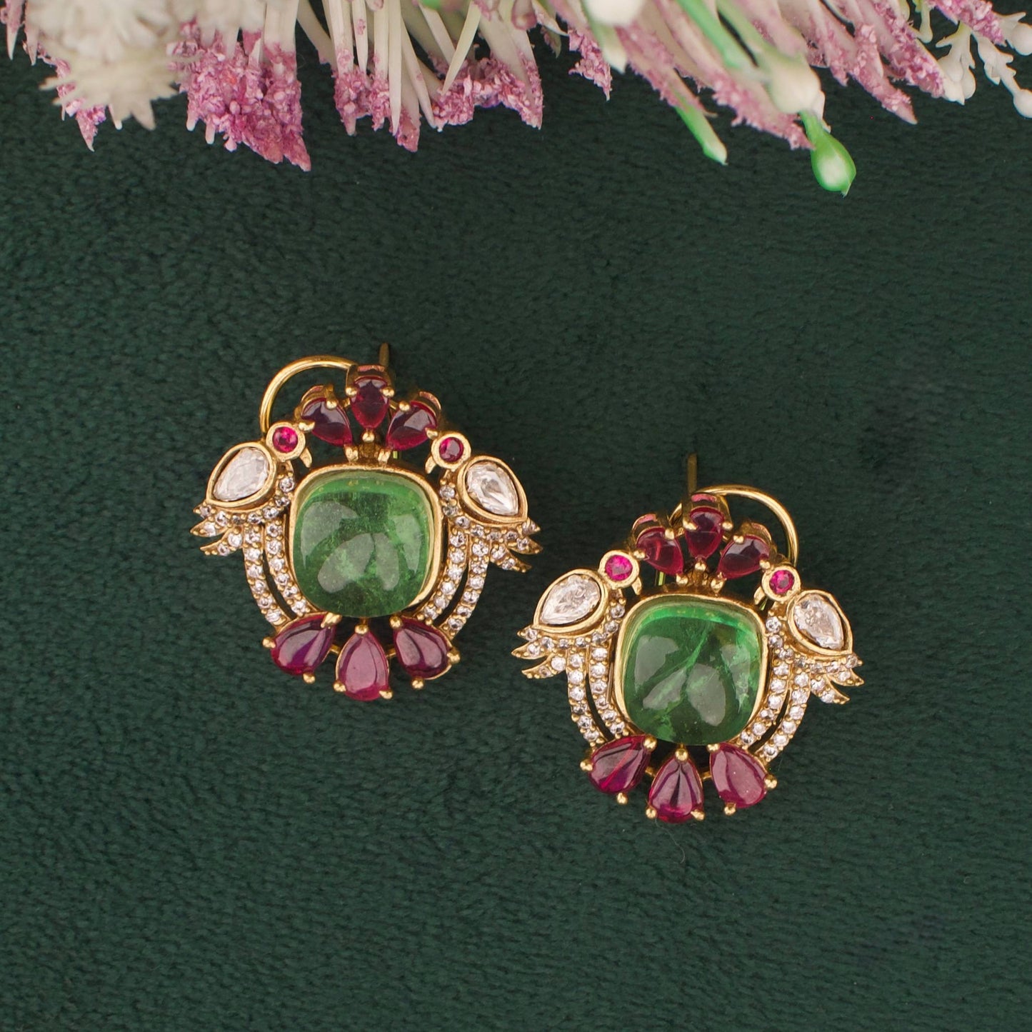 Stylish Victorian Emerald Pendant With Earrings Matching Earrings