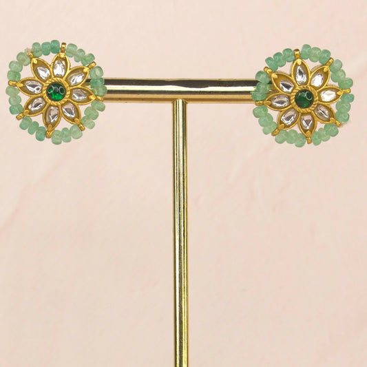 Flower shaped Jadau Kundan stud Earrings in White