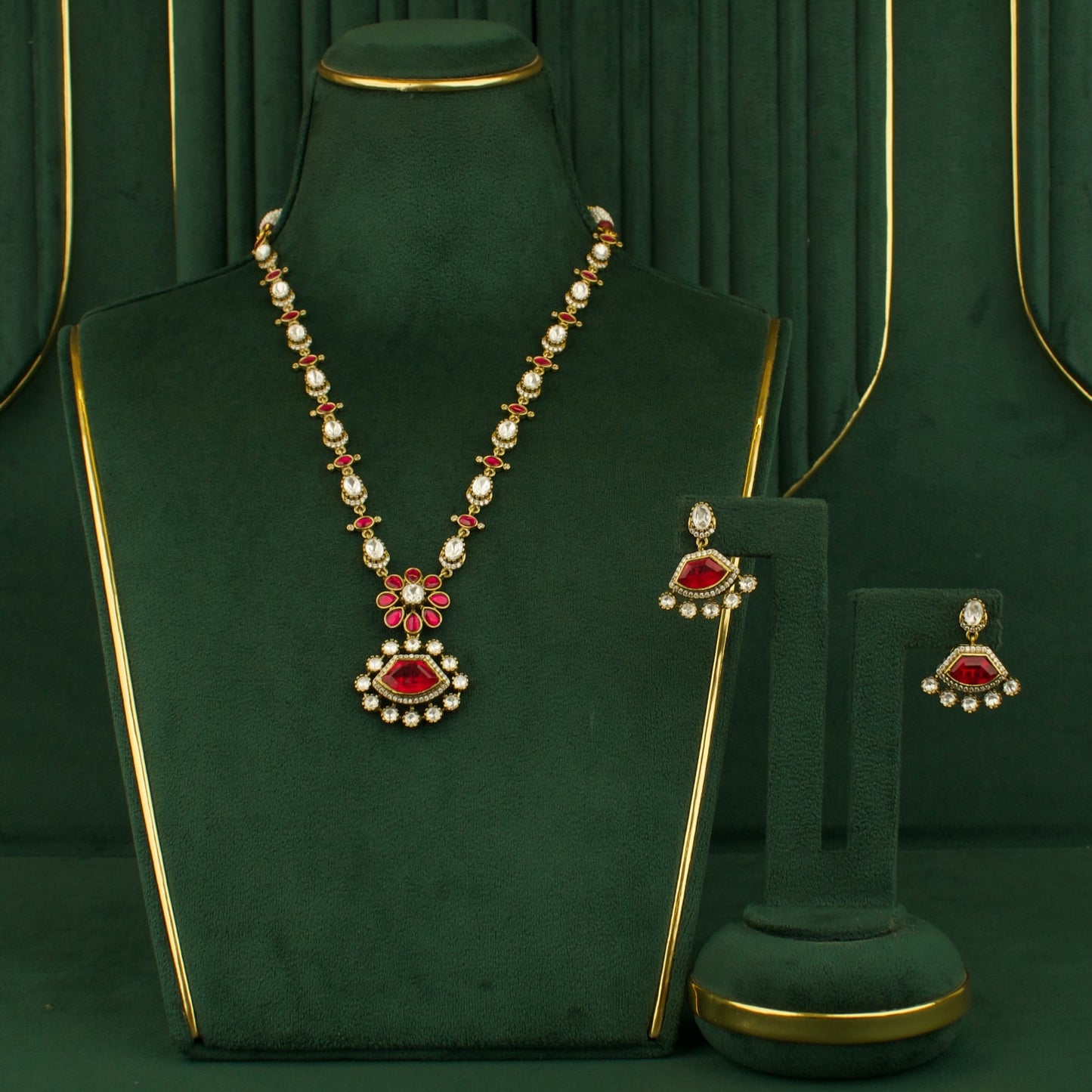 Majestic Victorian Finishing Shorts Necklace With Latest Flower Design Earrings by DULHAN JEWELS