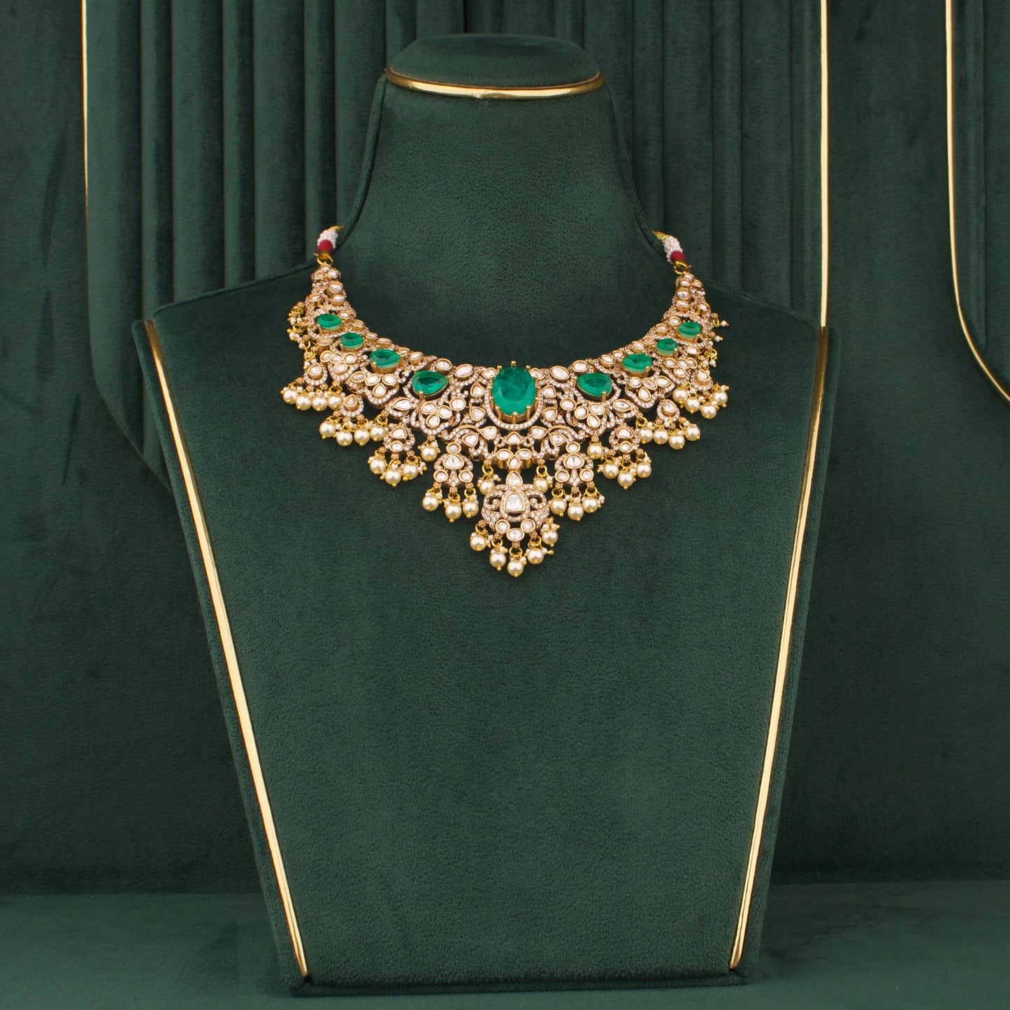 Radiant Victorian Emerald Necklace Set With Pearl Drops And Matching Earrings