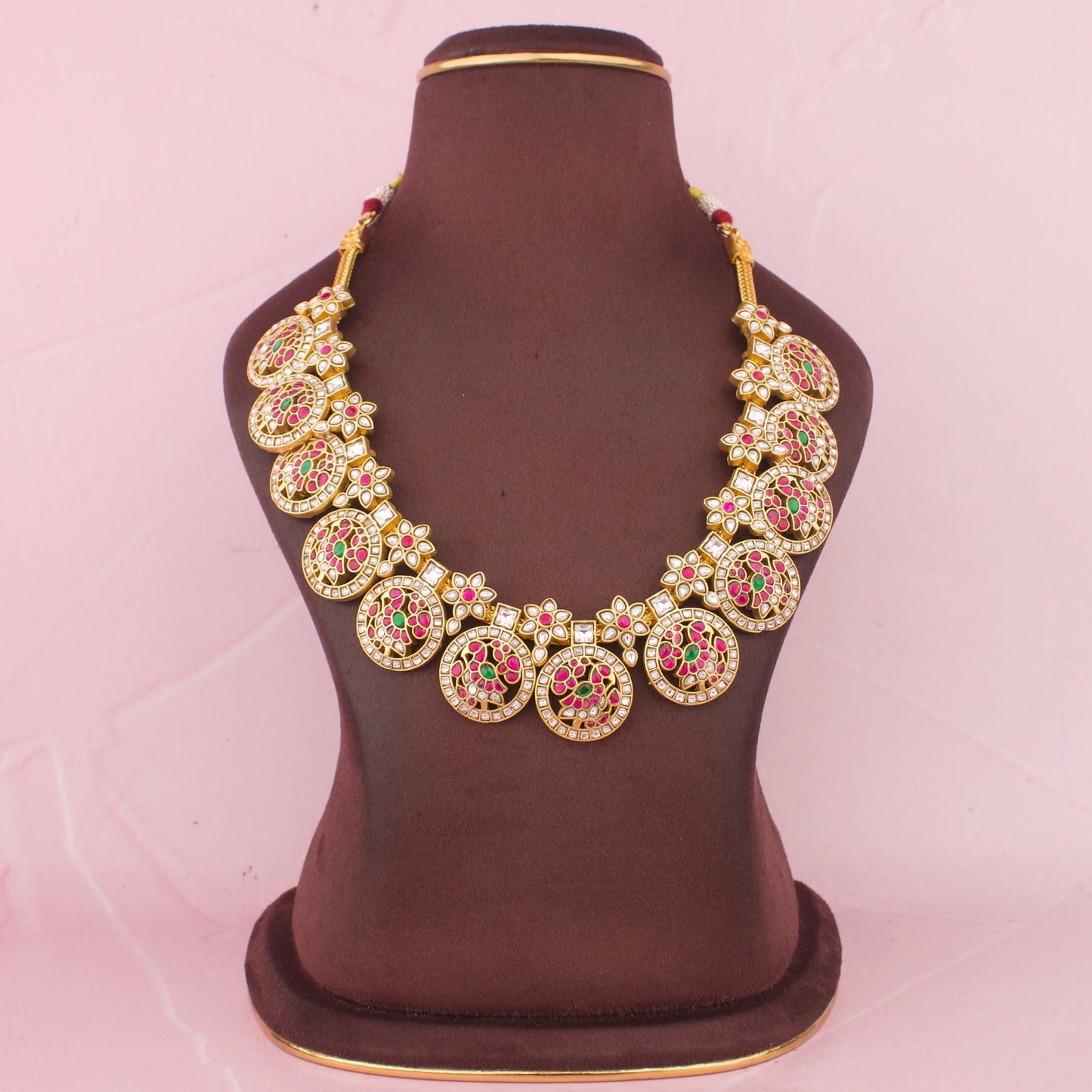 Classic Jadau Kundan Bottumala Necklace With Floral Design
