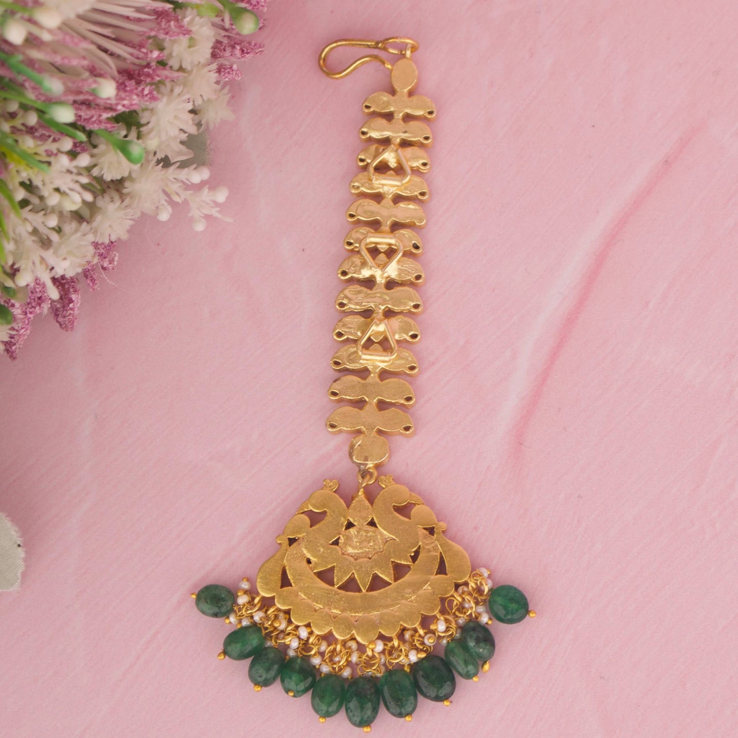 Gold Inspired Bridal Jadau Kundan Maangtika