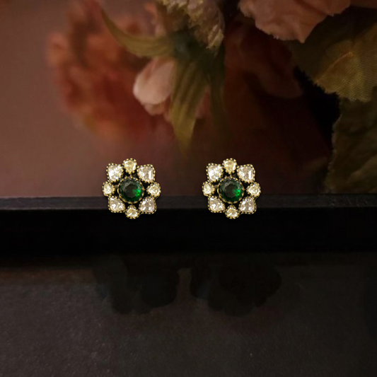 Cute Victorian polki Stud Earrings. This Victorian Jewellery is available in a Green colour variant. 