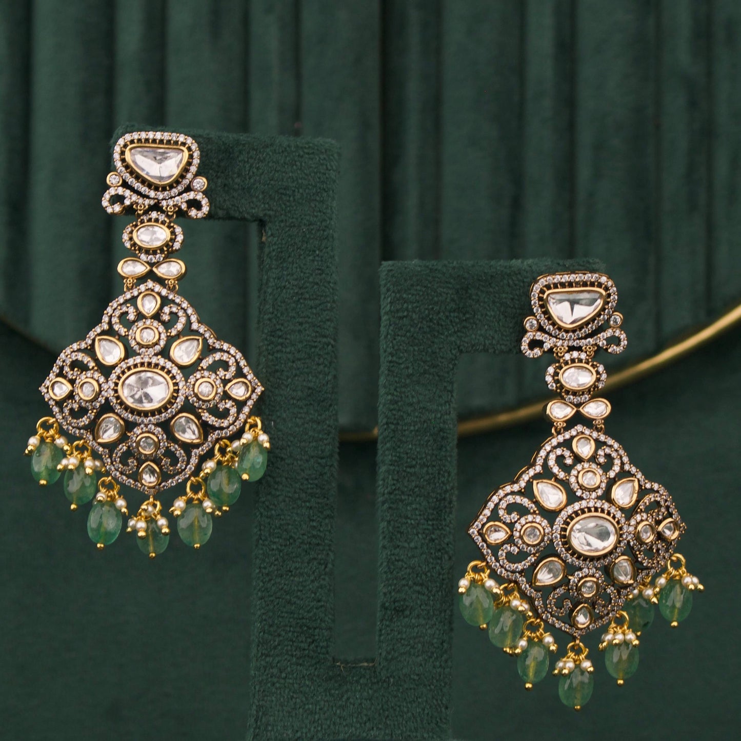 Royal Multi-Layer Victorian Necklace Set With Emerald Beads