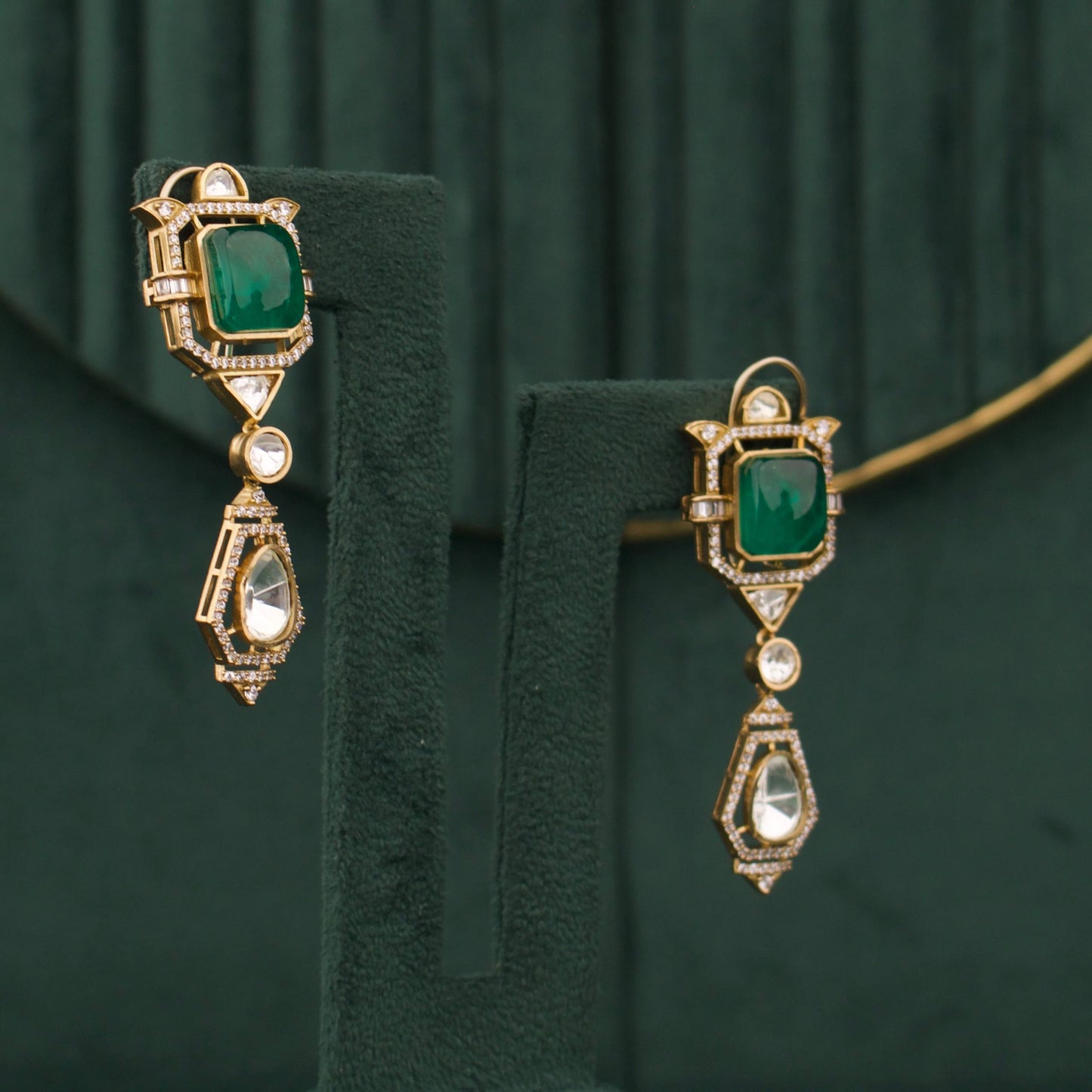 Antique Finish Victorian Polki Necklace Set With Green Stone Pendant And Drop Earrings